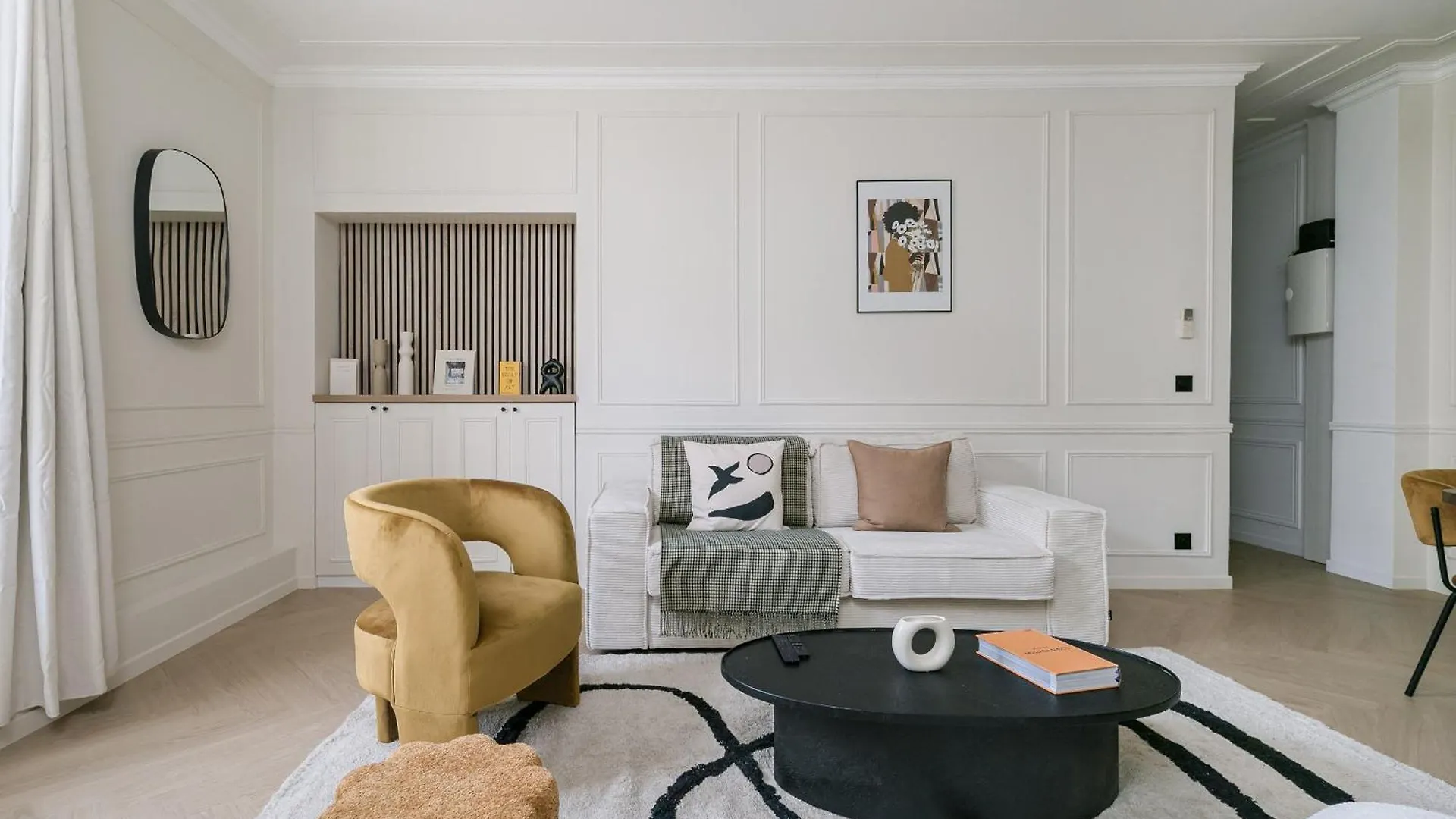 Apartment Poetic Stay - Champs Elysees Paris